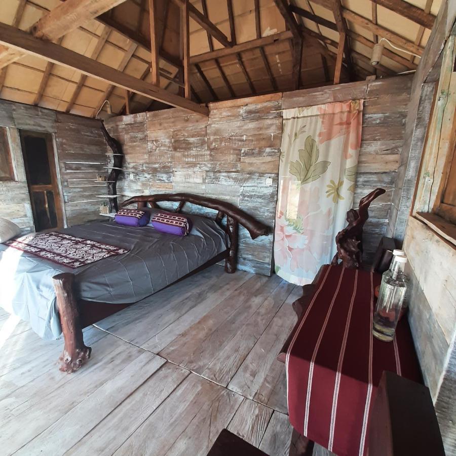 Hars Garden Sumba Hotel Waingapu Exterior foto