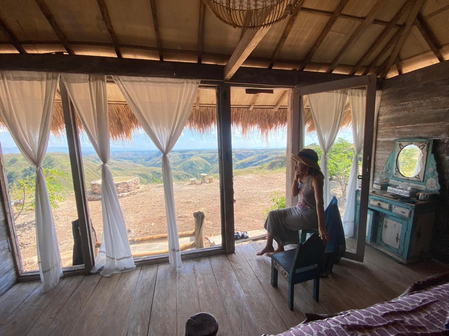 Hars Garden Sumba Hotel Waingapu Exterior foto